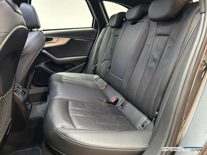 Foto do veículo AUDI A4 2.0 TFSI GASOLINA AVANT S LINE S TRONIC 2019 59.267 KM 189.900,00