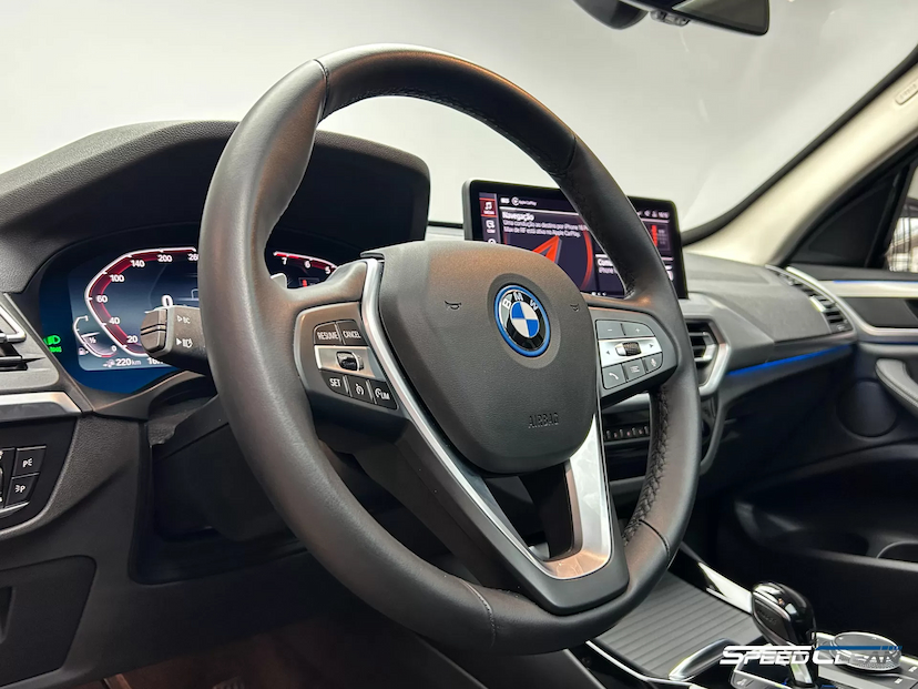 Foto do veículo BMW X3 2.0 16V HÍBRIDO X LINE XDRIVE30E STEPTRONIC 2024 20.448 KM 439.900,00