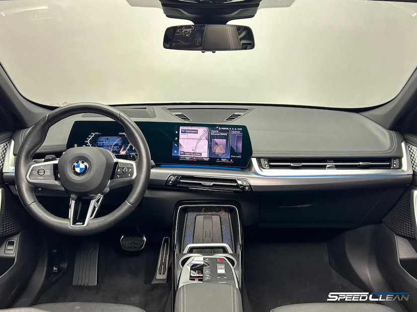 Foto do veículo BMW X1 2.0 16V TURBO GASOLINA SDRIVE20I M SPORT STEPTRONIC 2023 26.076 KM 288.500,00