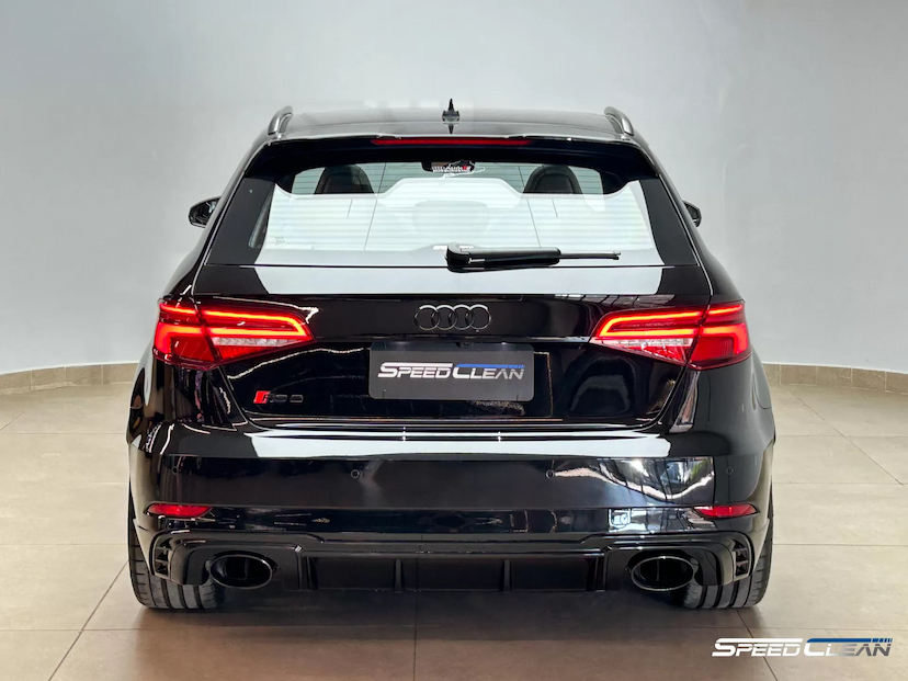 Foto do veículo AUDI RS3 2.5 TFSI GASOLINA SPORTBACK QUATTRO S-TRONIC 2018 25.585 KM 399.900,00
