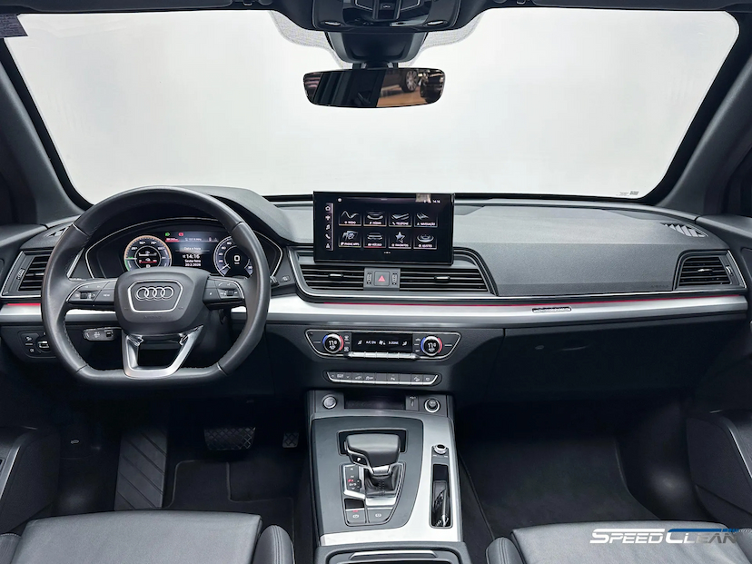 Foto do veículo AUDI Q5 2.0 55 TFSIE PHEV SPORTBACK PERFORMANCE QUATTRO S TRONIC 2022 39.146 KM 289.900,00