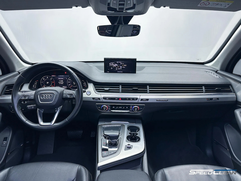 Foto do veículo AUDI Q7 3.0 V6 TDI DIESEL PRESTIGE PLUS TIPTRONIC 2019 41.731 KM 315.000,00
