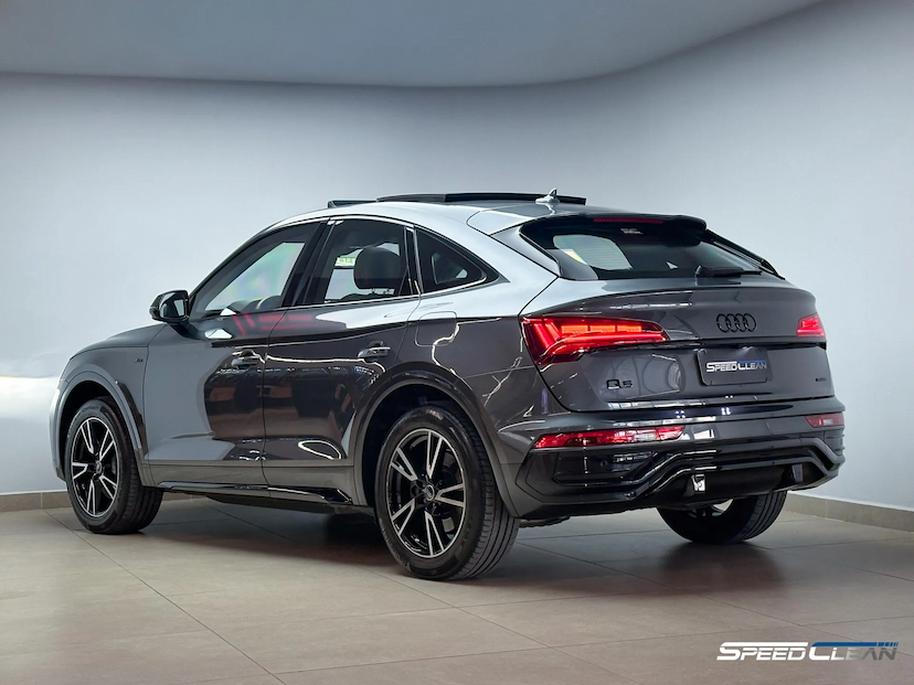Foto do veículo AUDI Q5 2.0 55 TFSIE PHEV SPORTBACK PERFORMANCE BLACK QUATTRO S TRONIC 2022 23.050 KM 319.900,00