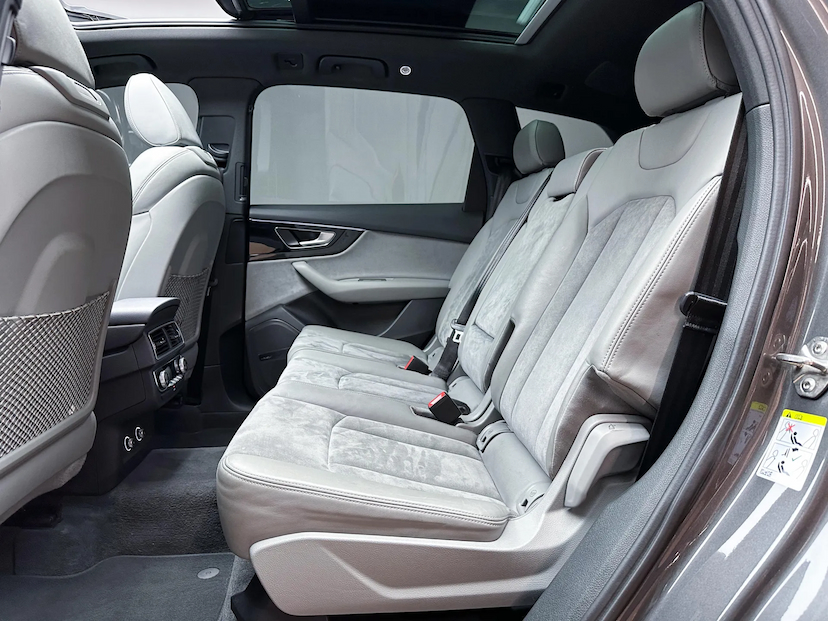 Foto do veículo AUDI Q7 3.0 TFSI V6 24V GASOLINA PERFORMANCE TIPTRONIC 2019 49.268 KM 249.900,00