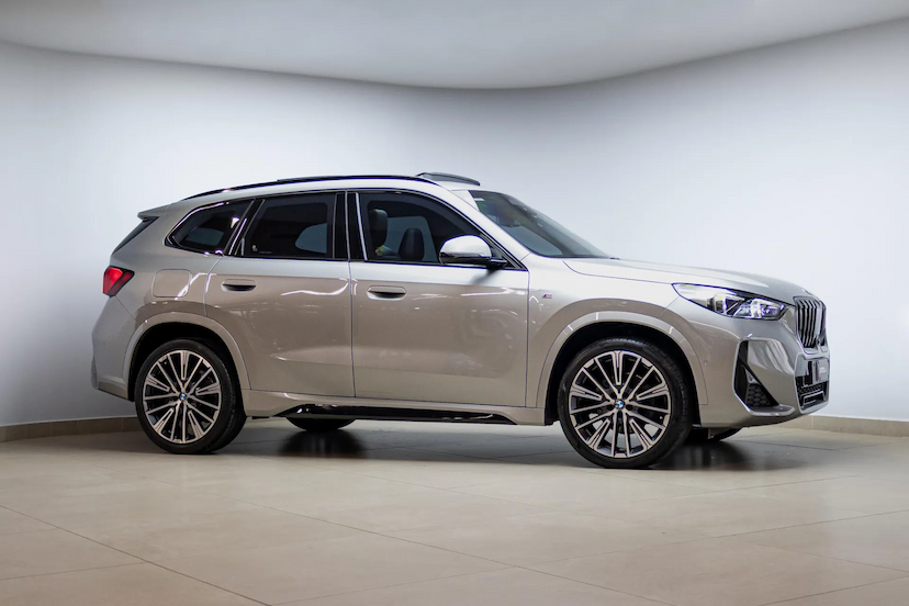 Foto do veículo BMW X1 2.0 16V TURBO GASOLINA SDRIVE20I M SPORT STEPTRONIC 2023 41.270 KM 305.000,00