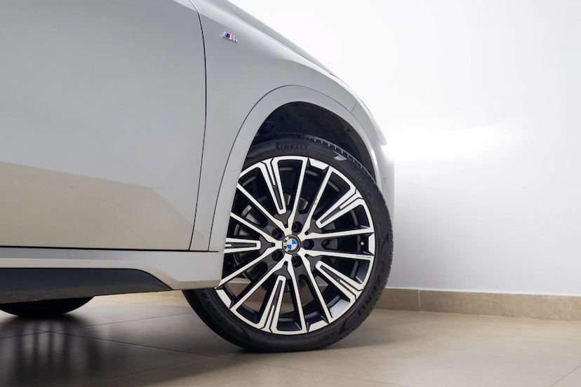 Foto do veículo BMW X1 2.0 16V TURBO GASOLINA SDRIVE20I M SPORT STEPTRONIC 2023 41.270 KM 305.000,00