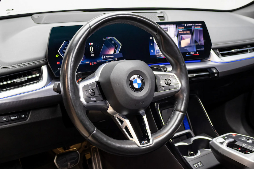 Foto do veículo BMW X1 2.0 16V TURBO GASOLINA SDRIVE20I M SPORT STEPTRONIC 2023 41.270 KM 305.000,00