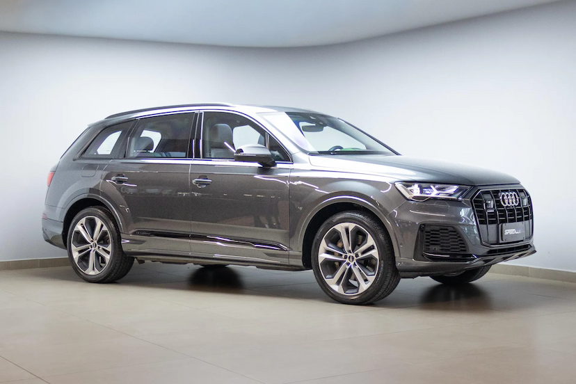 Foto do veículo AUDI Q7 3.0 V6 TFSI MHEV QUATTRO S-LINE TIPTRONIC 2022 45.485 KM 349.900,00