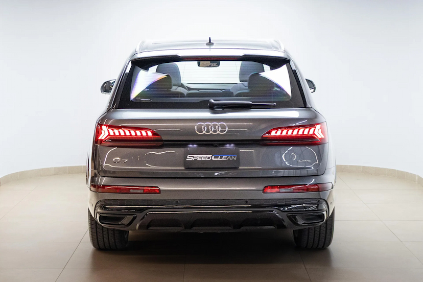 Foto do veículo AUDI Q7 3.0 V6 TFSI MHEV QUATTRO S-LINE TIPTRONIC 2022 45.485 KM 349.900,00