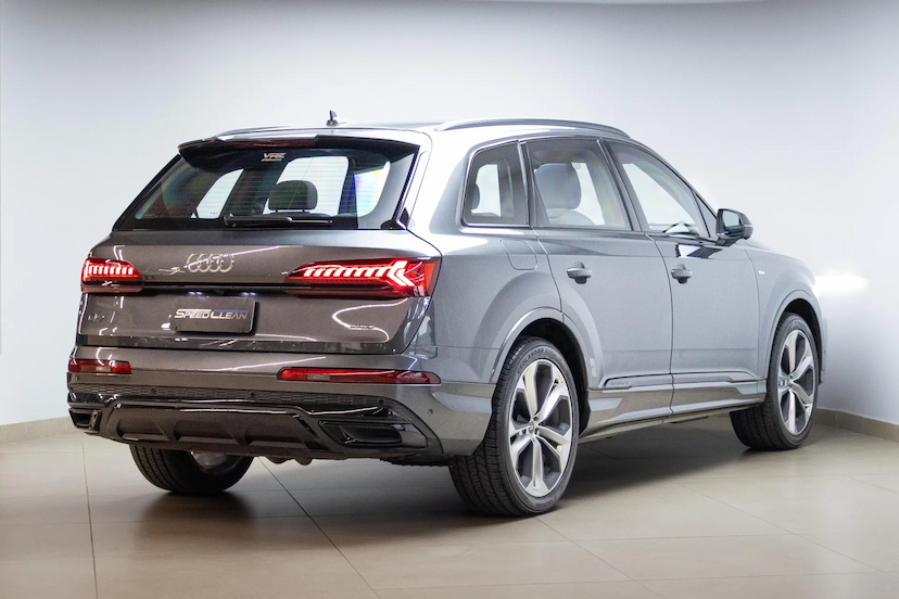 Foto do veículo AUDI Q7 3.0 V6 TFSI MHEV QUATTRO S-LINE TIPTRONIC 2022 45.485 KM 349.900,00