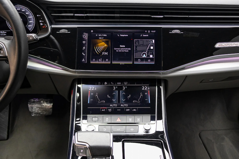 Foto do veículo AUDI Q7 3.0 V6 TFSI MHEV QUATTRO S-LINE TIPTRONIC 2022 45.485 KM 349.900,00