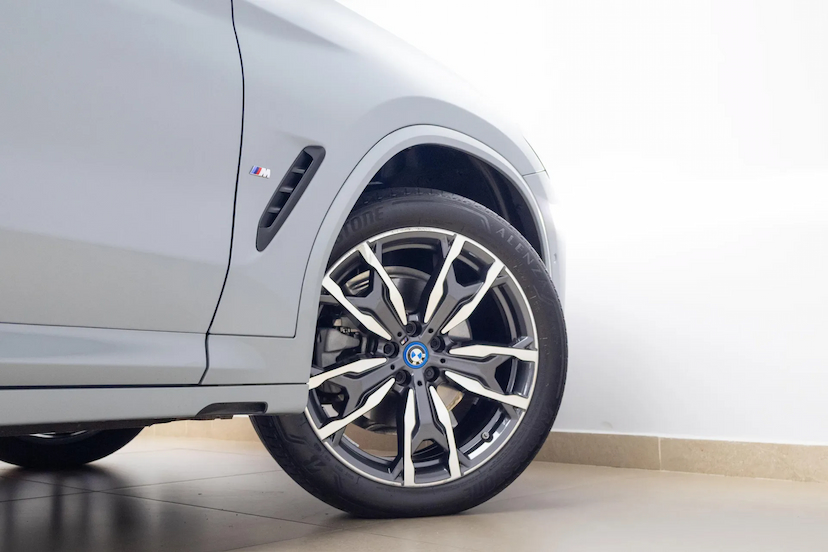 Foto do veículo BMW X3 2.0 16V HÍBRIDO M SPORT XDRIVE30E STEPTRONIC 2024 15.041 KM 414.900,00