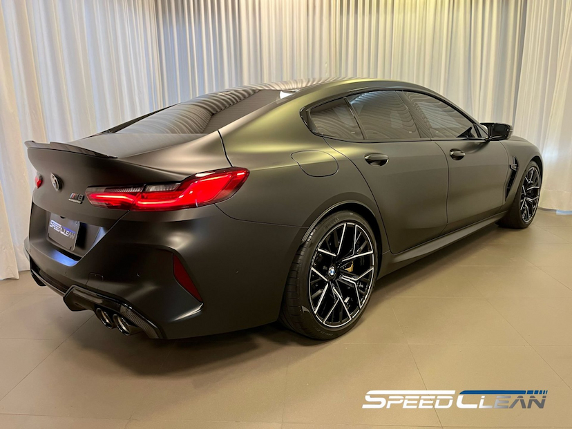 Foto do veículo BMW M8 GRAN COUPé M COMPETITION 2022 7.550 KM 1.030.000,00