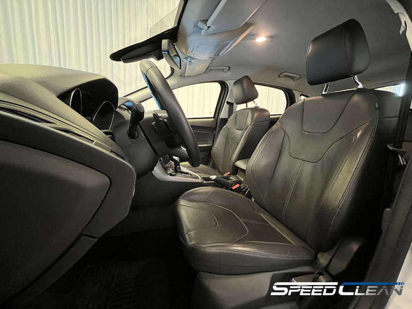 Foto do veículo FORD FOCUS SE 2019 34.653 KM 109.900,00