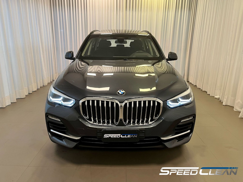 Foto do veículo BMW X5 XDRIVE 30D 2020 25.408 KM 499.900,00