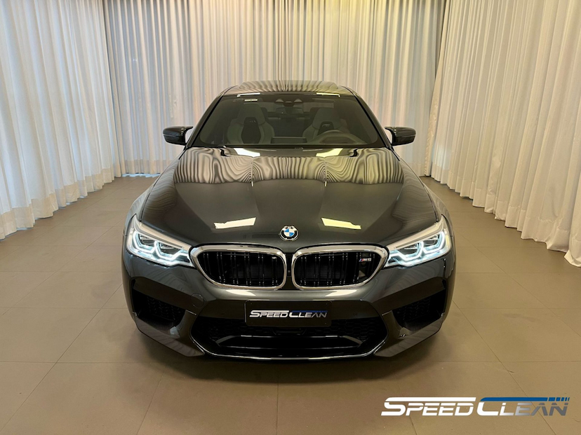 Foto do veículo BMW M5 M XDRIVE STEPTRONIC 2020 4.567 KM 599.000,00
