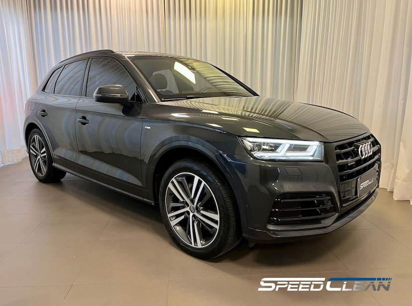 Foto do veículo AUDI Q5 S-LINE BLACK 2020 42.812 KM 317.900,00