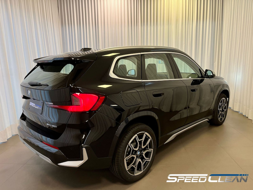 Foto do veículo BMW X1 SDRIVE20I XLINE 2023 5.700 KM 399.900,00