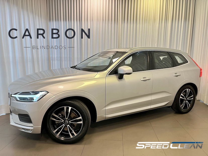 Foto do veículo VOLVO XC60 T5 MOMENTUM 2019 48.000 KM 264.900,00