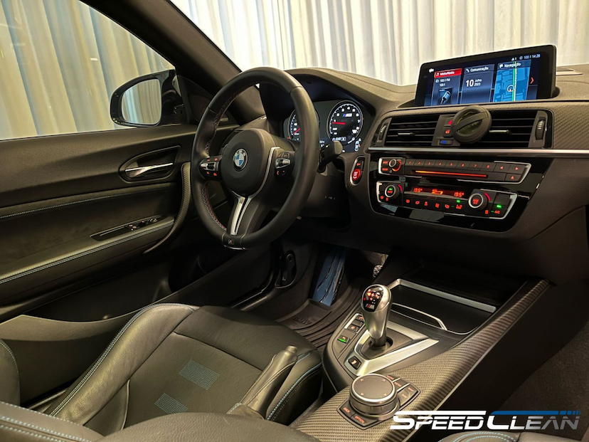 Foto do veículo BMW M2 COMPETITION 2021 16.543 KM 429.900,00