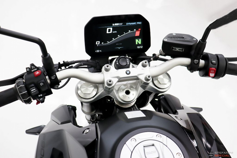 Foto do veículo BMW F 900 R F 900 R 2024 232 KM 59.990,00