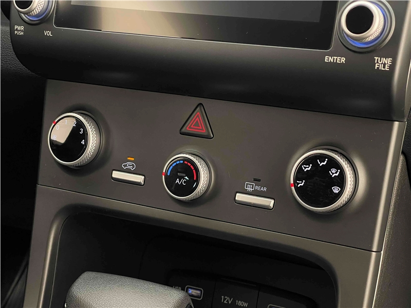 Foto do veículo HYUNDAI CRETA 1.0 TGDI FLEX COMFORT AUTOMÁTICO 2023 8.026 KM 117.900,00
