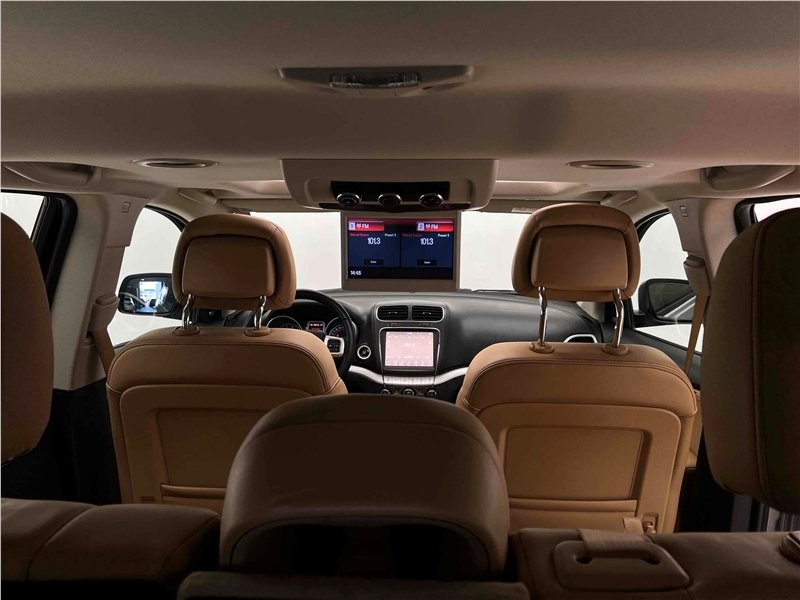 Foto do veículo DODGE JOURNEY 3.6 RT V6 GASOLINA 4P AUTOMÁTICO 2018 52.201 KM 104.900,00