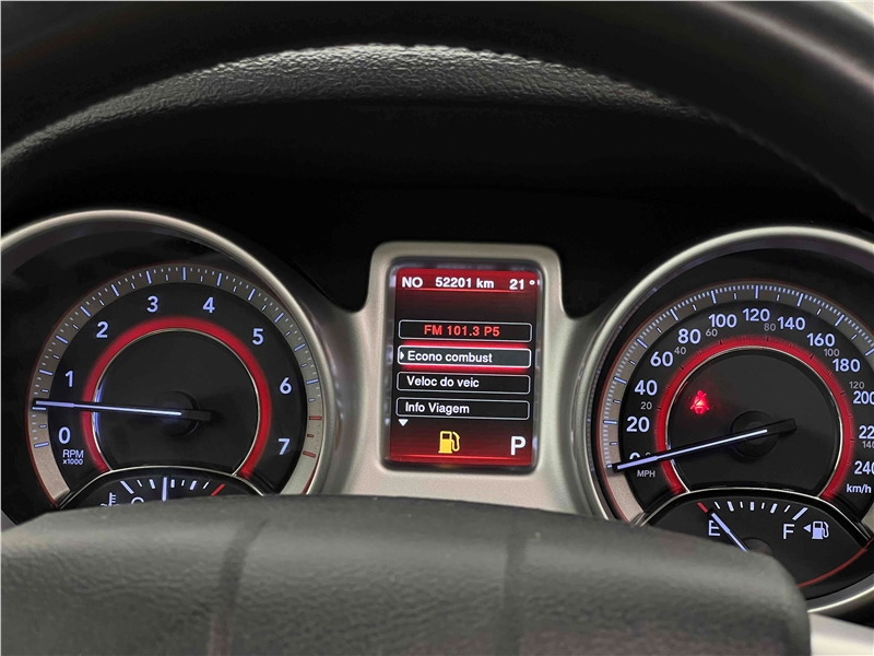 Foto do veículo DODGE JOURNEY 3.6 RT V6 GASOLINA 4P AUTOMÁTICO 2018 52.201 KM 104.900,00