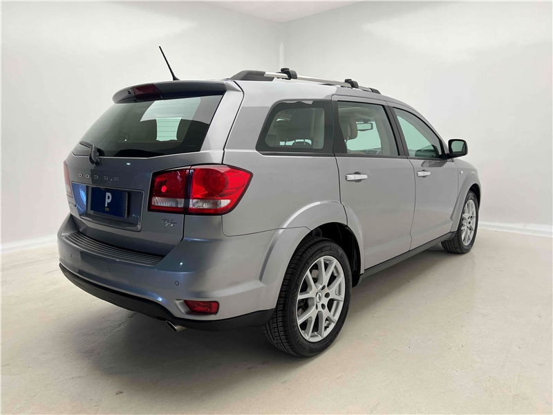 Foto do veículo DODGE JOURNEY 3.6 RT V6 GASOLINA 4P AUTOMÁTICO 2018 52.201 KM 104.900,00