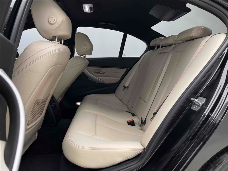 Foto do veículo BMW 328I 2.0 M SPORT 16V ACTIVEFLEX 4P AUTOMÁTICO 2018 34.210 KM 189.900,00