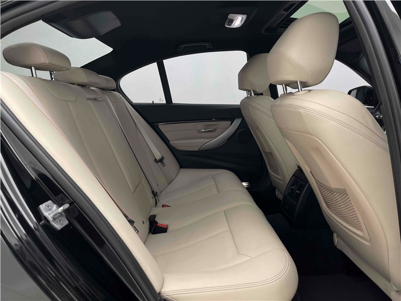 Foto do veículo BMW 328I 2.0 M SPORT 16V ACTIVEFLEX 4P AUTOMÁTICO 2018 34.210 KM 189.900,00