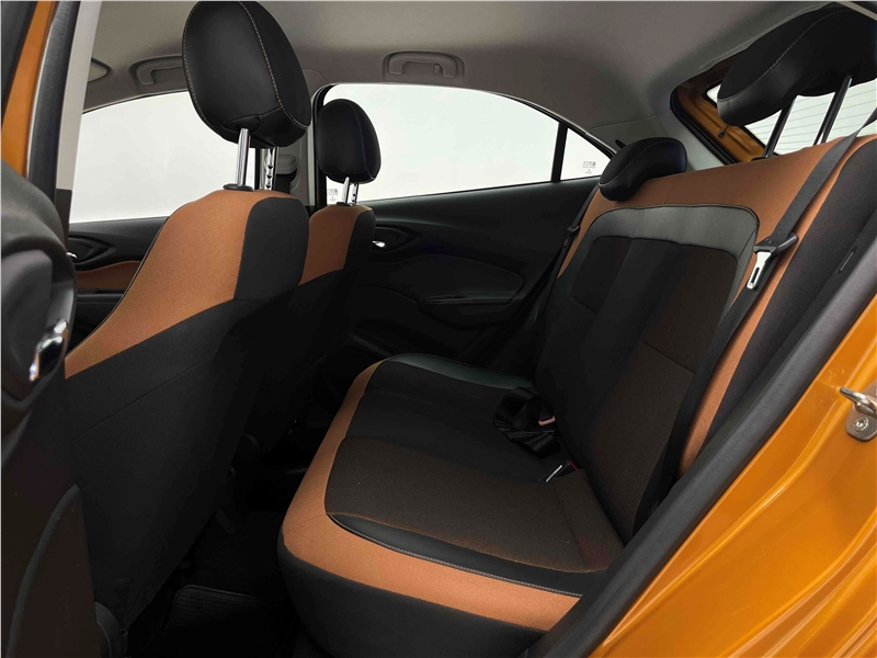 Foto do veículo CHEVROLET ONIX 1.4 MPFI ACTIV 8V FLEX 4P AUTOMÁTICO 2017 46.322 KM 64.900,00