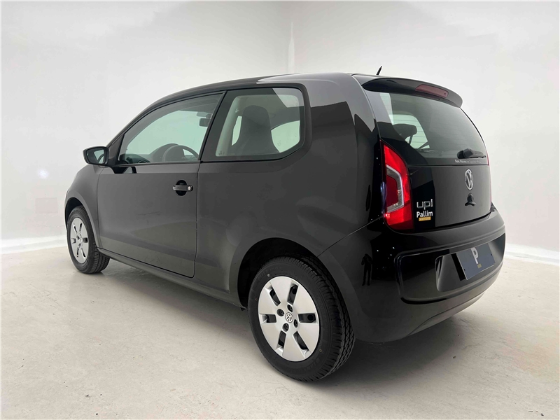 Foto do veículo VOLKSWAGEN UP 1.0 MPI TAKE UP 12V FLEX 2P MANUAL 2015 109.795 KM 35.900,00