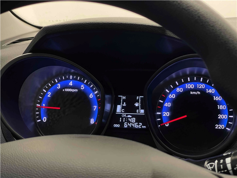 Foto do veículo HYUNDAI HB20 1.0 UNIQUE 12V FLEX 4P MANUAL 2019 64.462 KM 51.900,00