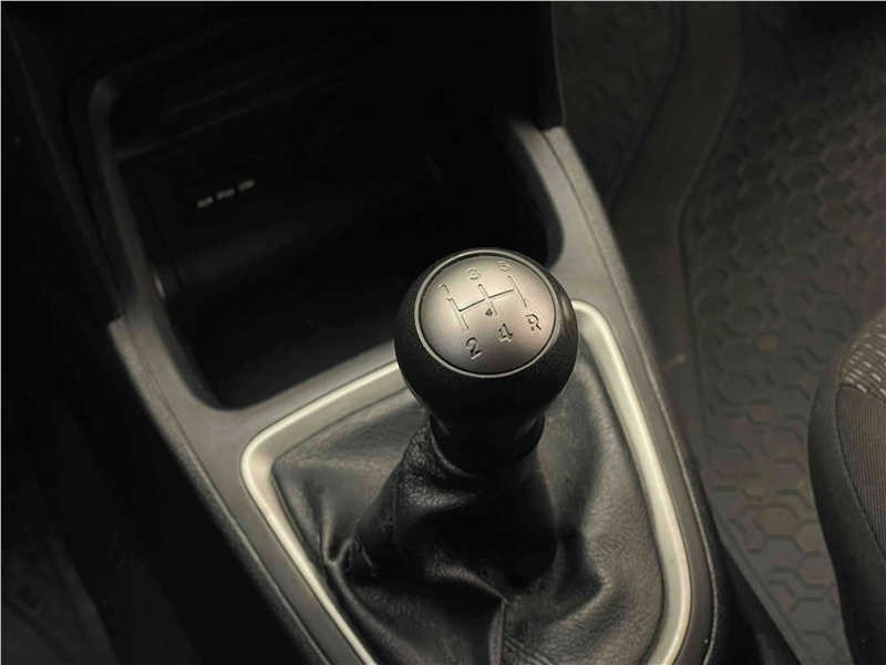 Foto do veículo HYUNDAI HB20 1.0 UNIQUE 12V FLEX 4P MANUAL 2019 64.462 KM 51.900,00
