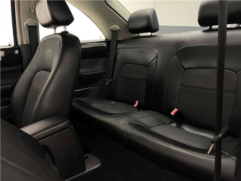 Foto do veículo VOLKSWAGEN NEW BEETLE 2.0 MI 8V GASOLINA 2P MANUAL 2008 89.622 KM 43.900,00