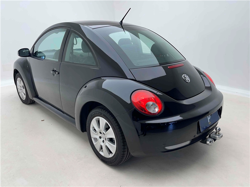 Foto do veículo VOLKSWAGEN NEW BEETLE 2.0 MI 8V GASOLINA 2P MANUAL 2008 89.622 KM 43.900,00