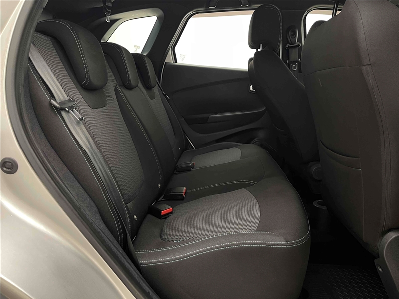 Foto do veículo RENAULT CAPTUR 1.6 16V SCE FLEX LIFE X-TRONIC 2021 31.445 KM 80.900,00