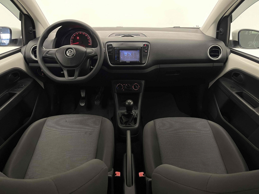 Foto do veículo VOLKSWAGEN UP 1.0 MPI TAKE UP 12V FLEX 4P MANUAL 2018 58.585 KM 45.900,00
