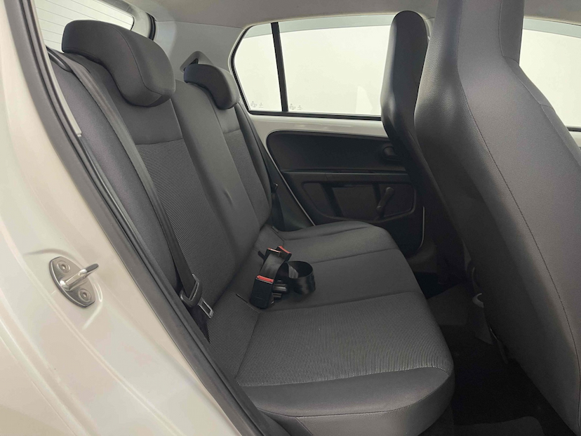 Foto do veículo VOLKSWAGEN UP 1.0 MPI TAKE UP 12V FLEX 4P MANUAL 2018 58.585 KM 45.900,00