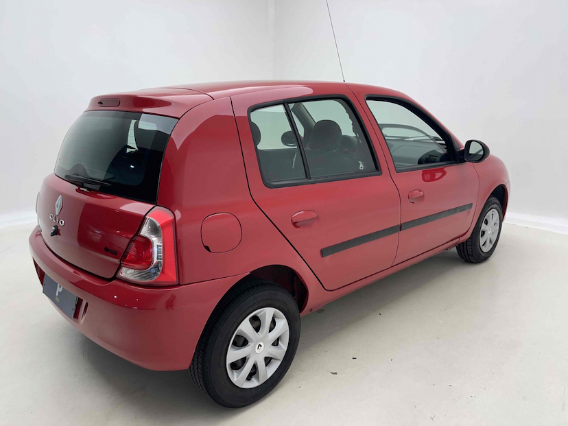 Foto do veículo RENAULT CLIO 1.0 EXPRESSION 16V FLEX 4P MANUAL 2016 70.866 KM 34.900,00