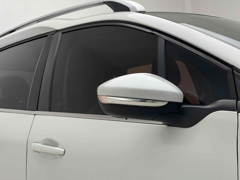 Foto do veículo PEUGEOT 2008 1.6 16V FLEX GRIFFE 4P AUTOMÁTICO 2018 51.825 KM 69.900,00