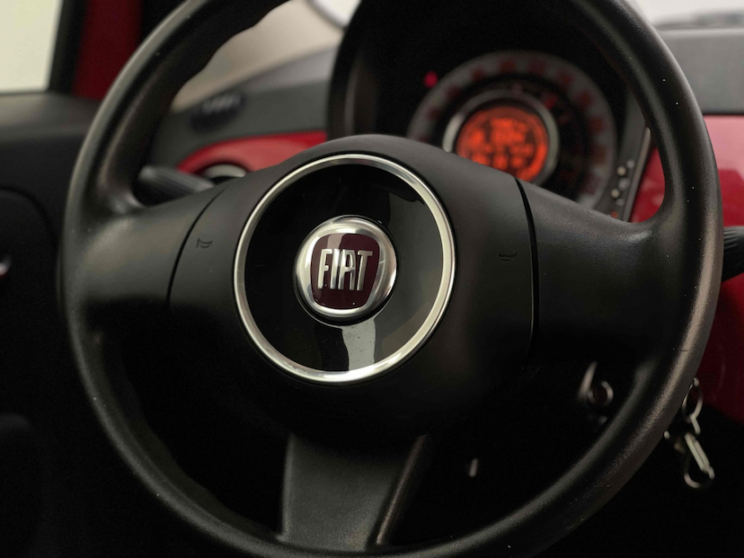 Foto do veículo FIAT 500 1.4 CULT 8V FLEX 2P AUTOMATIZADO 2012 44.821 KM 45.900,00