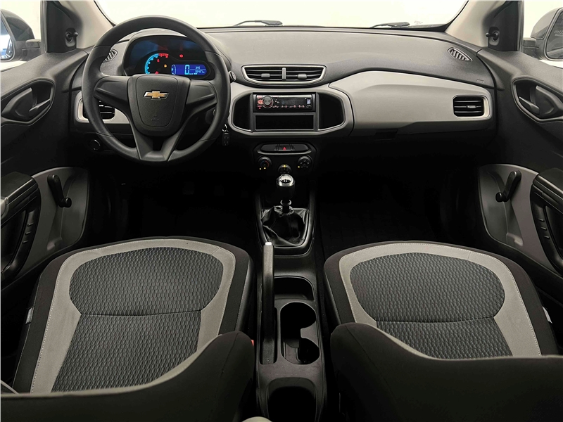 Foto do veículo CHEVROLET ONIX 1.0 MPFI LS 8V FLEX 4P MANUAL 2016 98.487 KM 42.900,00