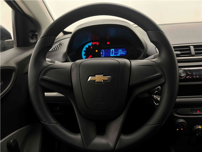 Foto do veículo CHEVROLET ONIX 1.0 MPFI LS 8V FLEX 4P MANUAL 2016 98.487 KM 42.900,00