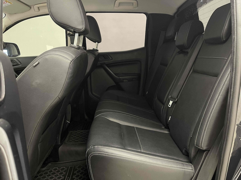 Foto do veículo FORD RANGER 2.2 BLACK 4X2 CD 16V DIESEL 4P AUTOMÁTICO 2022 80.000 KM 151.900,00