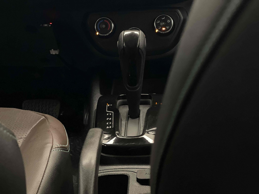 Foto do veículo CHEVROLET SPIN 1.8 PREMIER 8V FLEX 4P AUTOMÁTICO 2020 23.673 KM 83.900,00