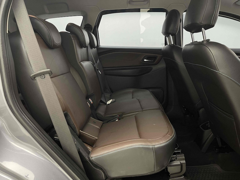 Foto do veículo CHEVROLET SPIN 1.8 PREMIER 8V FLEX 4P AUTOMÁTICO 2020 23.673 KM 83.900,00