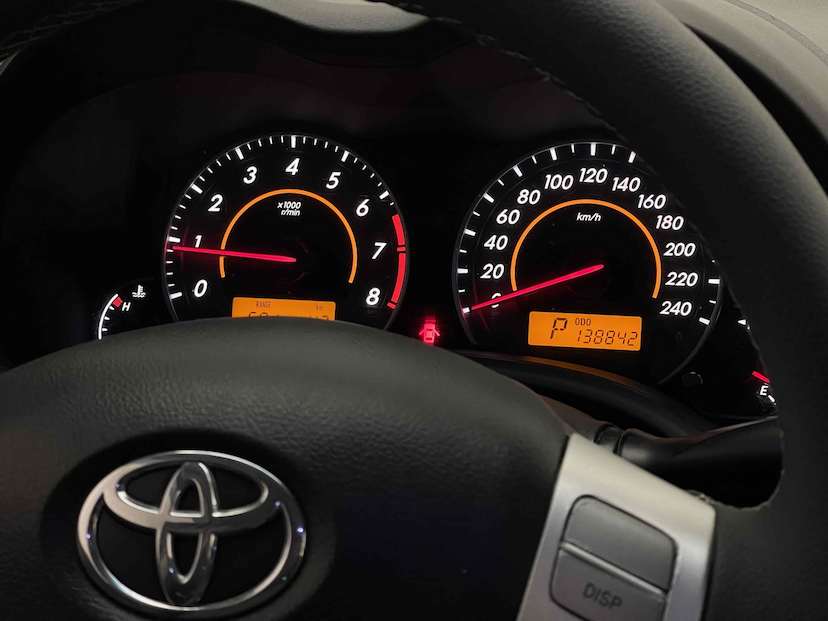 Foto do veículo TOYOTA COROLLA 1.8 GLI 16V FLEX 4P AUTOMÁTICO 2012 138.842 KM 56.900,00