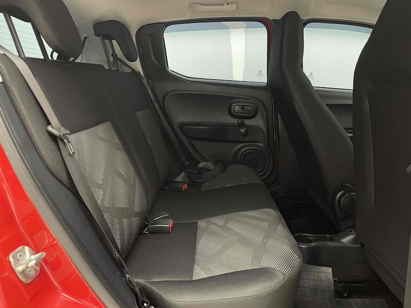 Foto do veículo FIAT MOBI 1.0 8V EVO FLEX WAY MANUAL 2018 35.618 KM 46.900,00